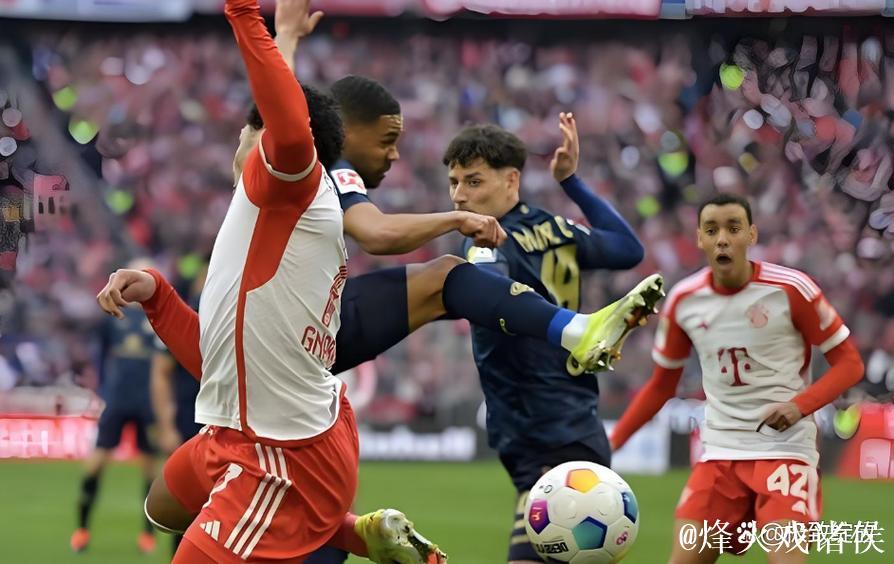 迪亚斯双响+剪刀脚染红，十人拜仁2-1力克巴黎全胜领衔